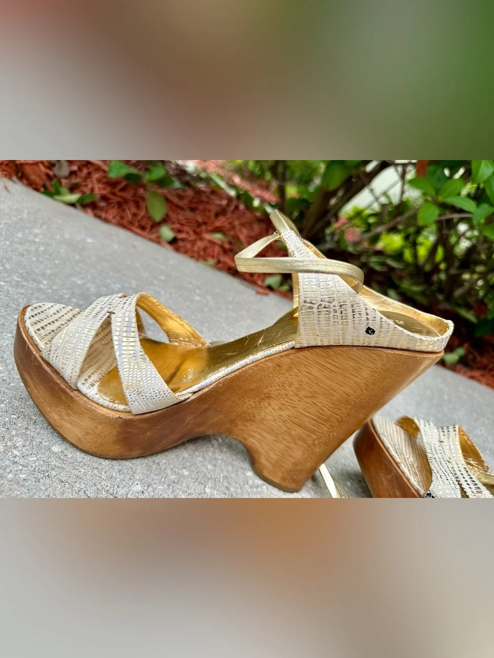 Vintage Report Signature Wood Wedge Sandals Size 10 Strappy Lace-Up Boho Y2K